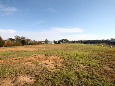 35 Usshers Drive, Wangaratta