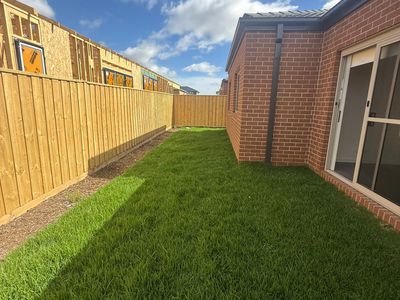 22 Lodge Way, Werribee