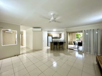 511 / 12 Gregory Street, Westcourt