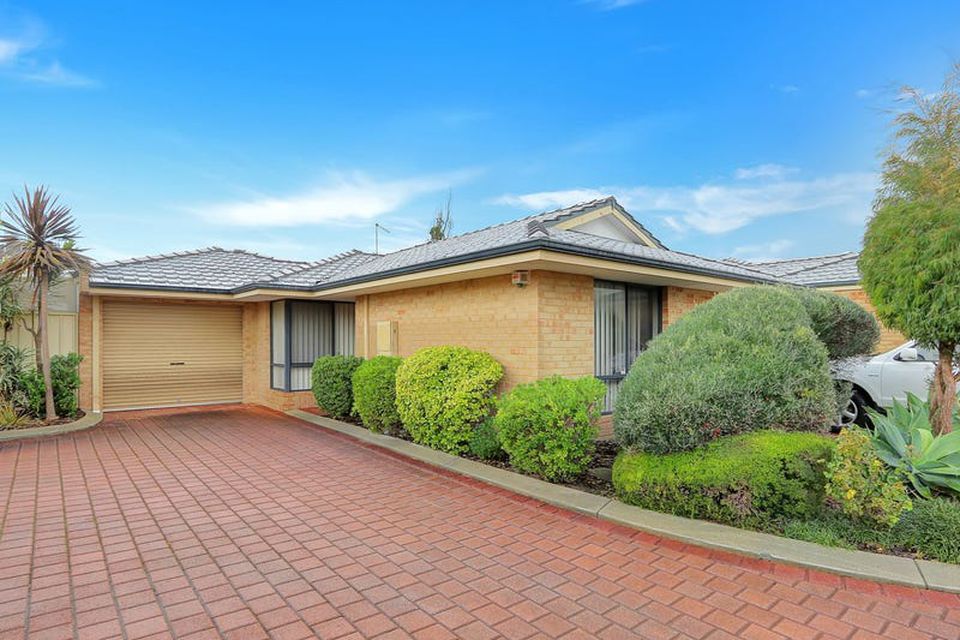 4 / 21 La Manche Avenue , Port Kennedy