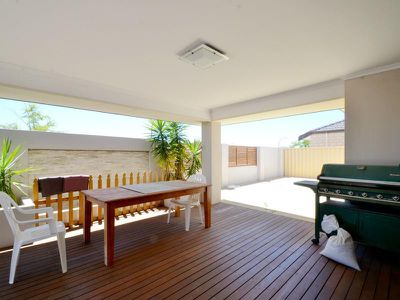 194 Castlewood Parkway, Southern River