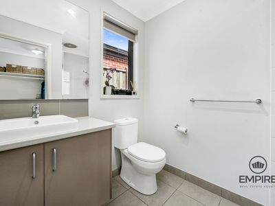 6 Barcelona Avenue, Clyde North
