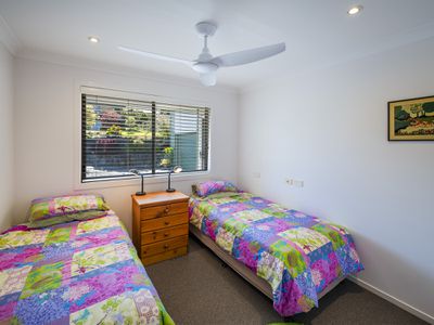 6 Strawberry Close, Woolgoolga