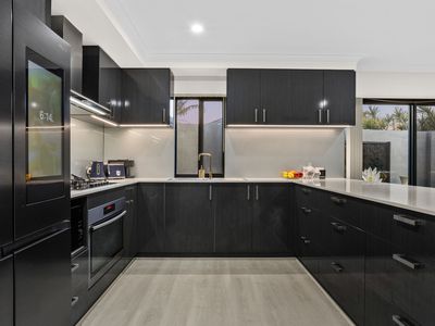 11A Riverton Drive West, Rossmoyne