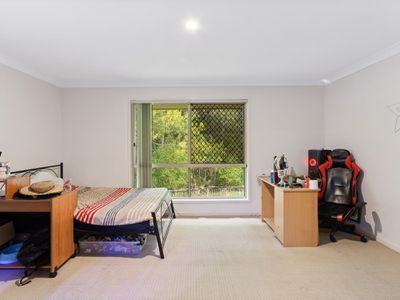 22 BANJO CRESCENT, Gilston