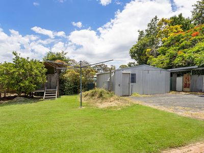 34 River Road, Dinmore