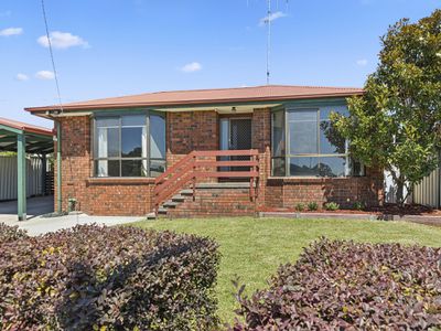 13 Redbank Road, Seymour
