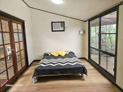 18 East Street, Bloomfield