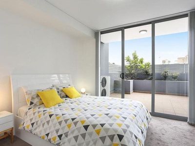 214 / 12 Rancom Street, Botany