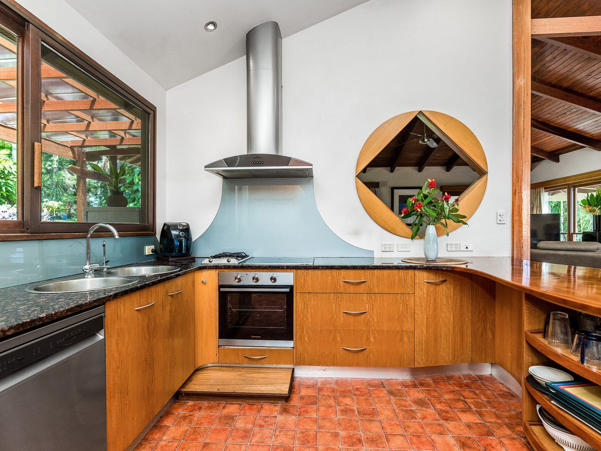 178 Monet Drive, Montecollum