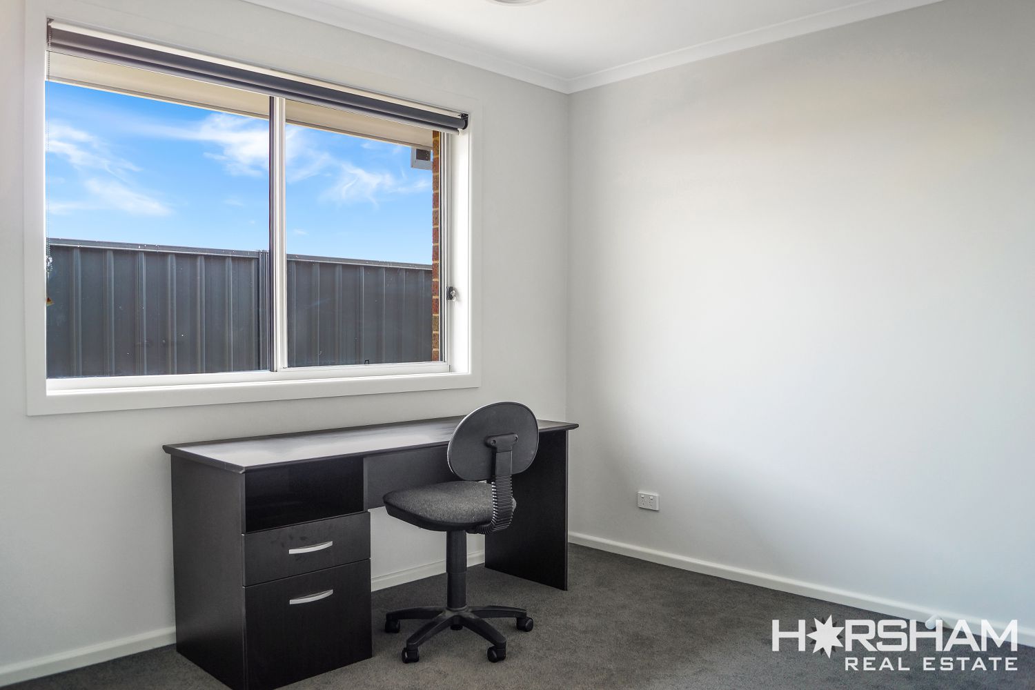 9 Stephens Street, Horsham