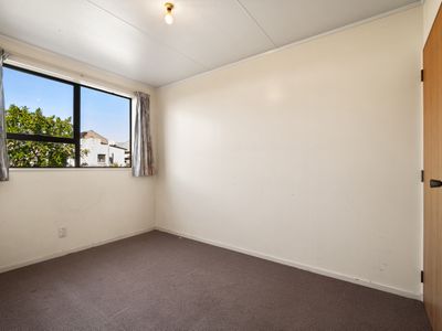 10D Law Street, Caversham