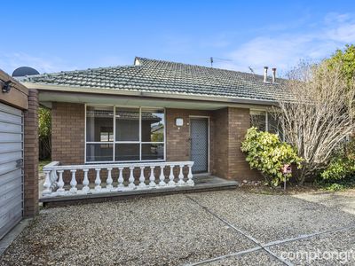 7 / 98 Railway Place, Williamstown