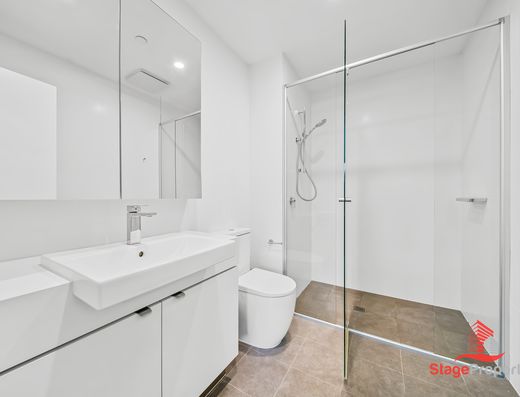 Contemporary Elegance & Comfort in the Heart of Booragoon
4020/179 Davy Street, Booragoon
