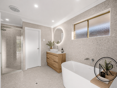 1 Horton Crescent, Marangaroo