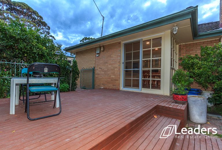14 Knaith Road, Ringwood East
