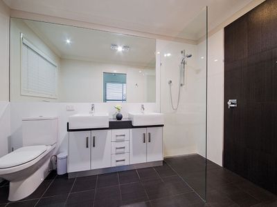 15 Foxwood Cct, Wakerley