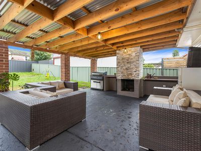 40 Girraween Avenue, Lake Illawarra