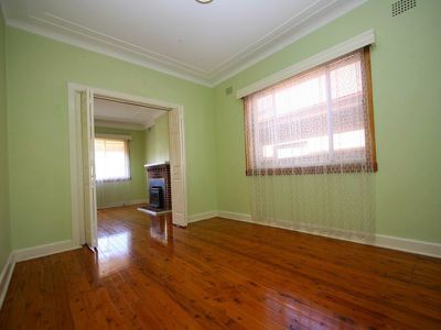 8 Lancaster Avenue, West Ryde