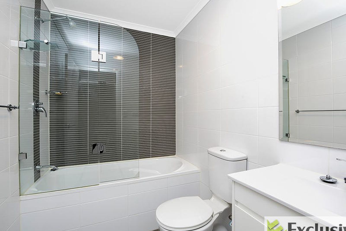 7 / 40-42 Henley Road, Homebush West