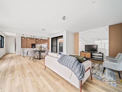 8A Castlereagh Close, Willetton