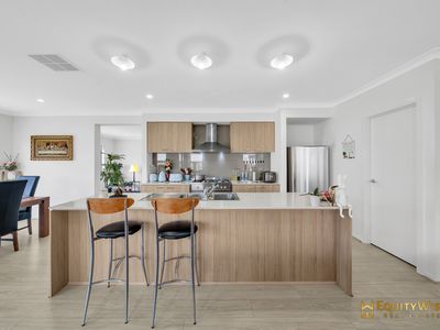 6 Milecastle Street, Tarneit