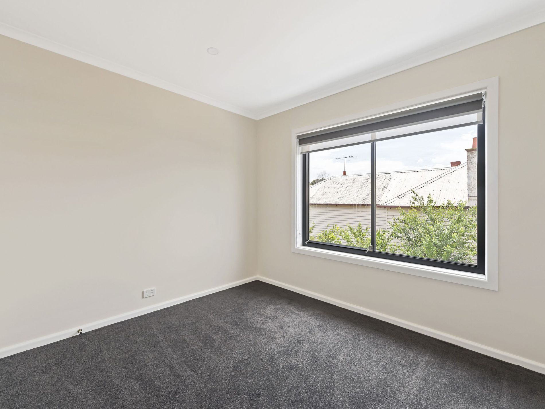 4/4 Donne Street, Coburg