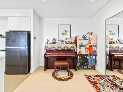 812/17 Woodlands Avenue, Breakfast Point