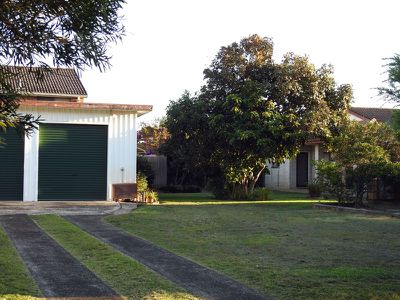 11 Pacific Parade, Tuncurry