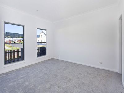 9 Pambula Street, Tullimbar