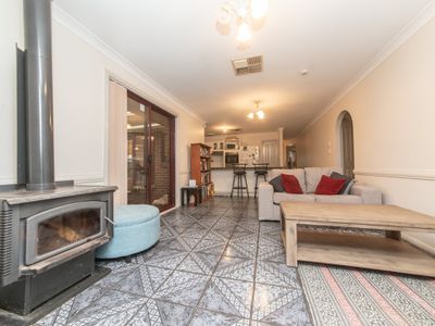 21 Jacqueline Drive, Dubbo