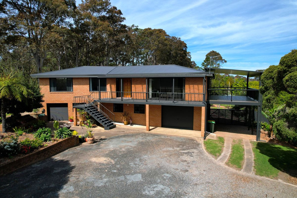 11 Old Highway, Narooma