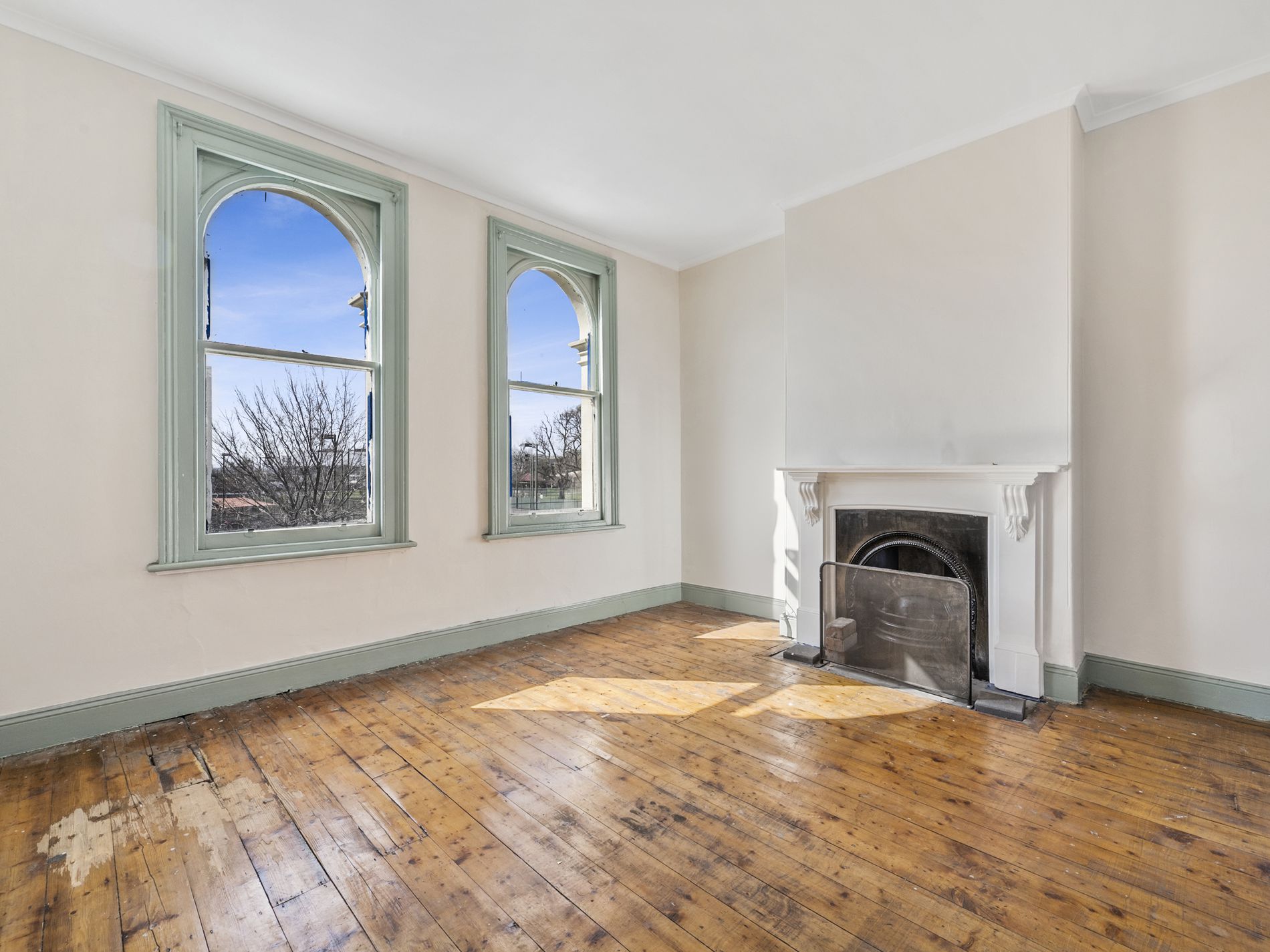 213-215 Nelson Place, Williamstown