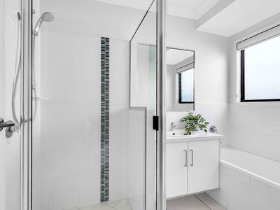 7 / 65 Pioneer Street, Glenella