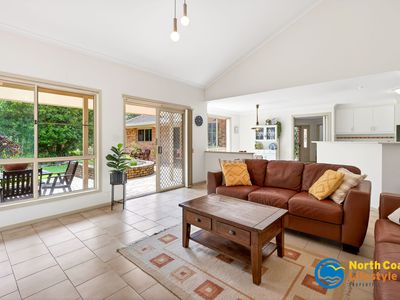 8 Binya Place, Ocean Shores