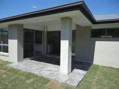 9 Spritsail Crescent, Cannonvale