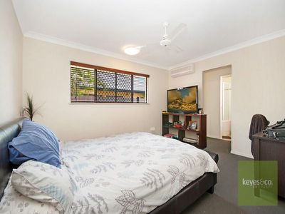 10 Moreton Ash Drive, Douglas