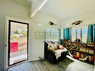 10 School Street, Charters Towers City
