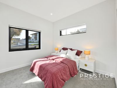 98 Mill Street, Carlton