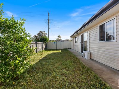 10 & 10a Row Street, Wyongah
