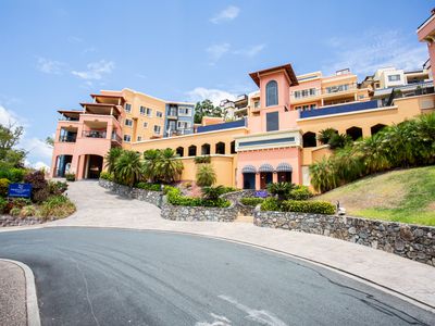 11 / 18 Golden Orchid Drive, Airlie Beach