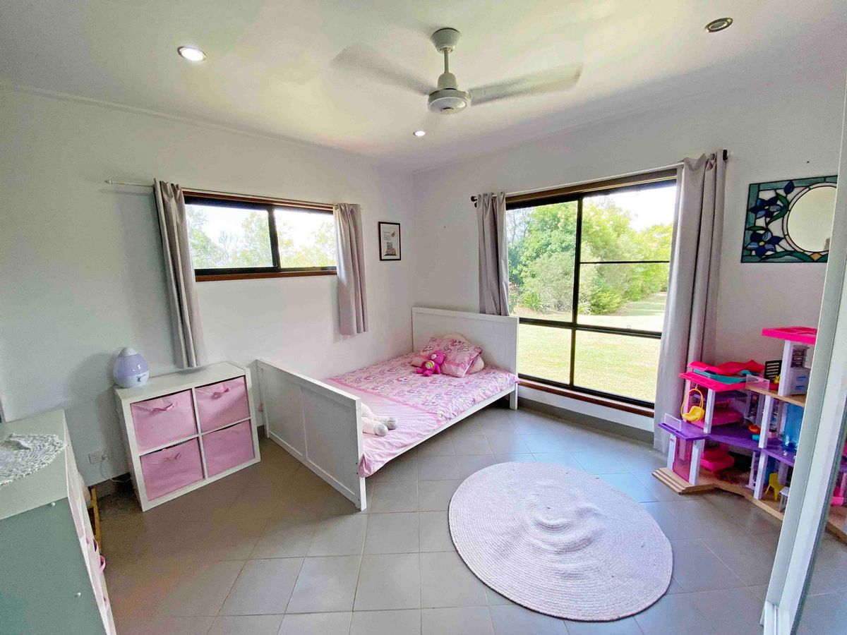 8 CUSACK CLOSE, Tolga