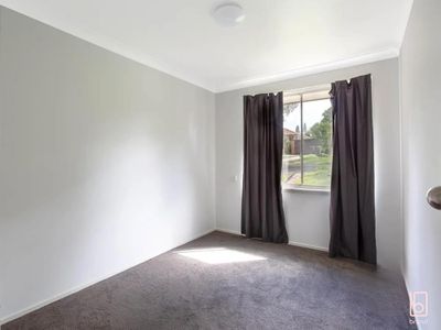 4 Clifford Avenue, Cooranbong