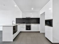 2204 / 10 Trinity Street, Fortitude Valley