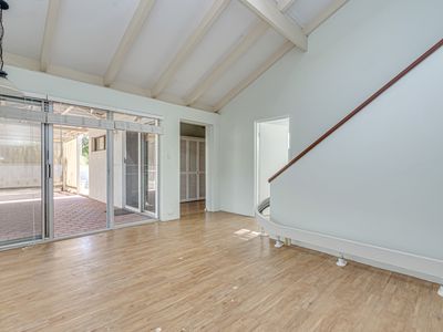 25 Moorpark Avenue, Yanchep