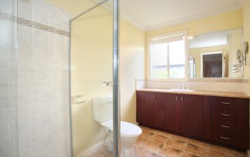 1 EDINBURGH DRIVE, Beaconsfield