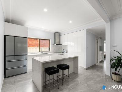 21C Buckingham Street, Canley Heights