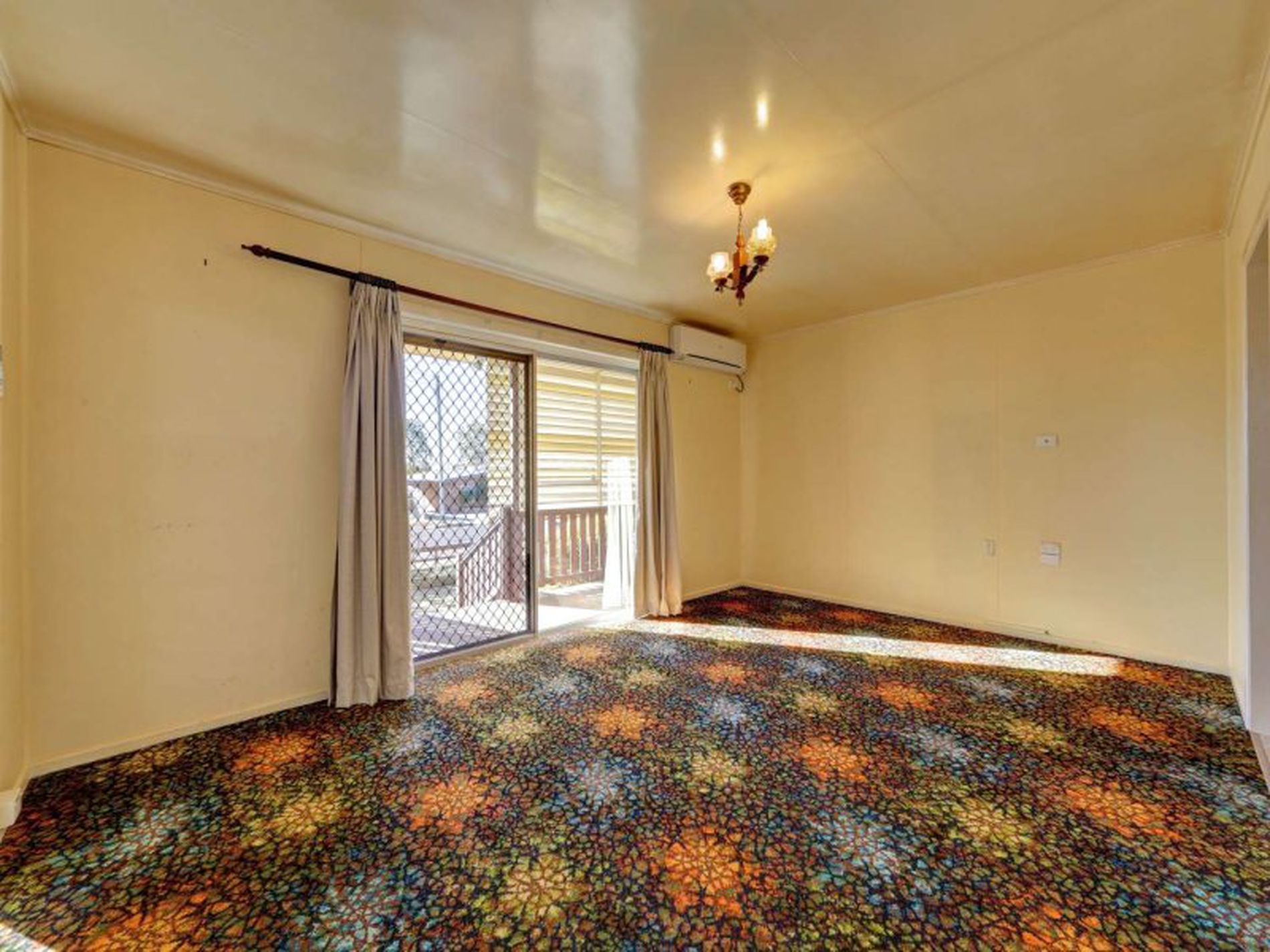 8 Black Street, Norville
