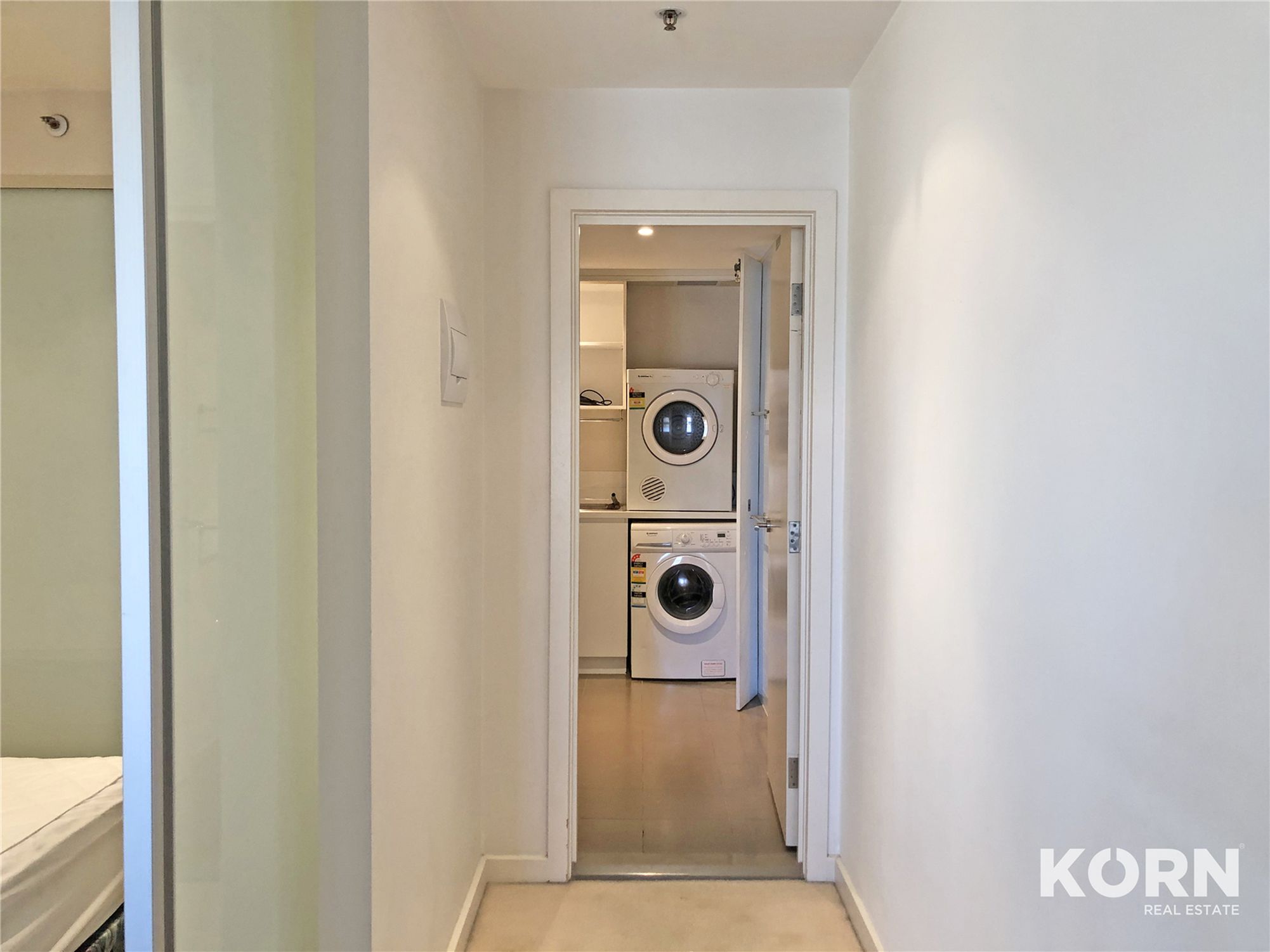 613 / 10 Balfours Way, Adelaide