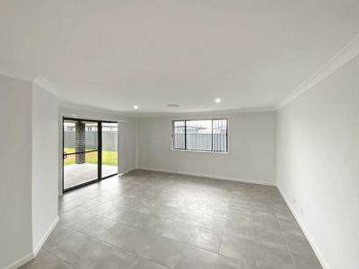 30 Federation Boulevard, Forbes